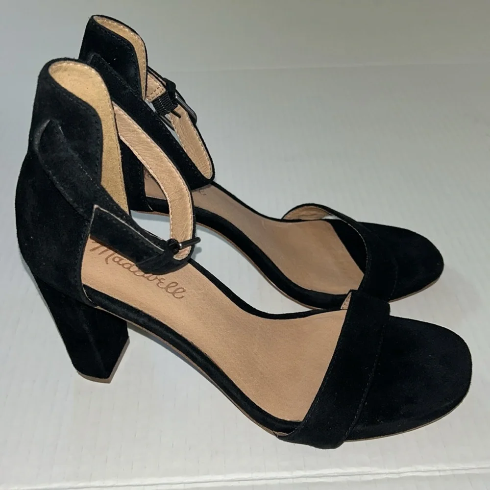 Madewell The Brooke Ankle-Strap Sandal in Suede - Size 7.5